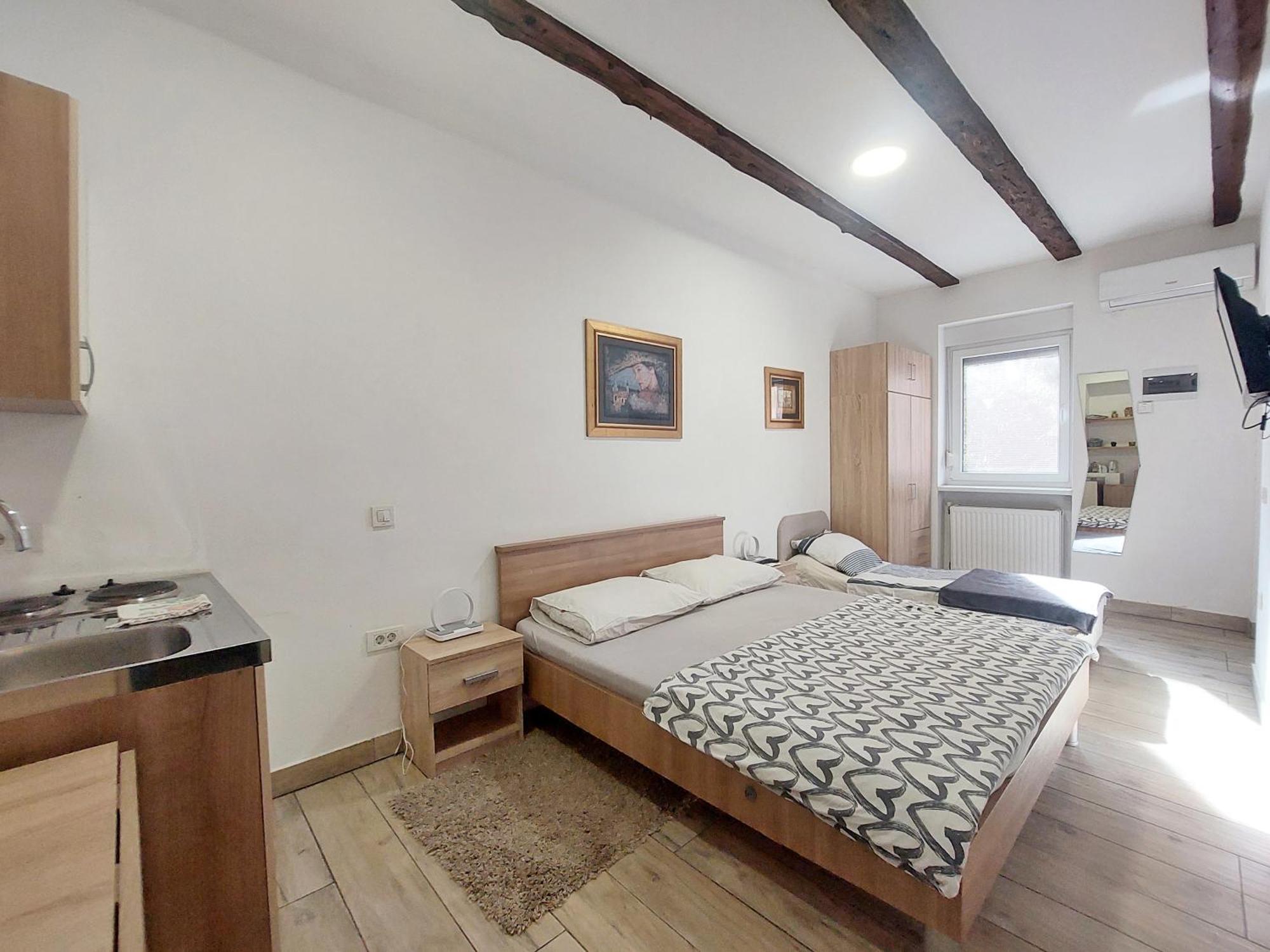 Home Away From Home - Apartment Ilica Zagabria Esterno foto